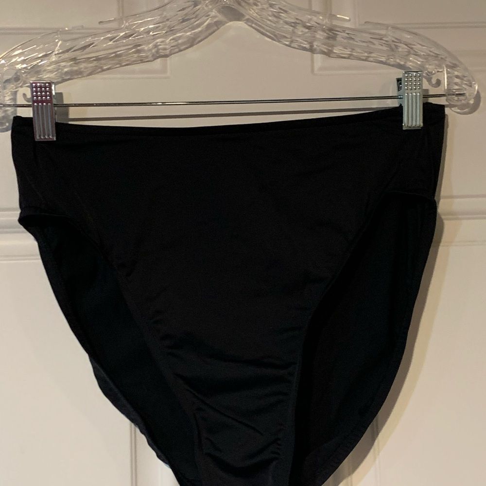 Caribbean Joe Floral Women’s Takini Two Piece Swimsuit NWT - Picture 6 of 10